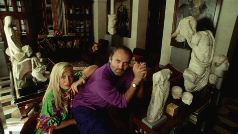 gianni versace boundage|gianni versace death.